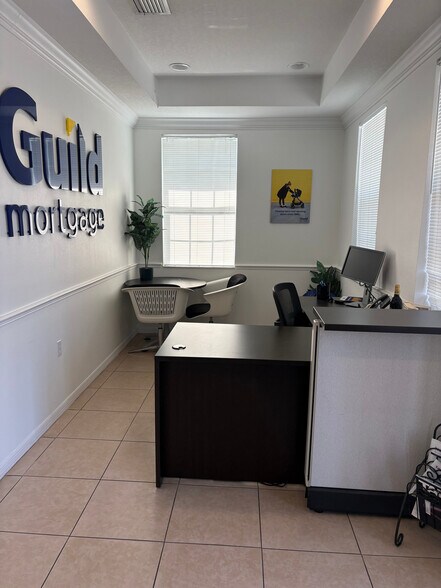 More Photos Of 12187-12189 W Linebaugh Ave, Tampa Office For Lease