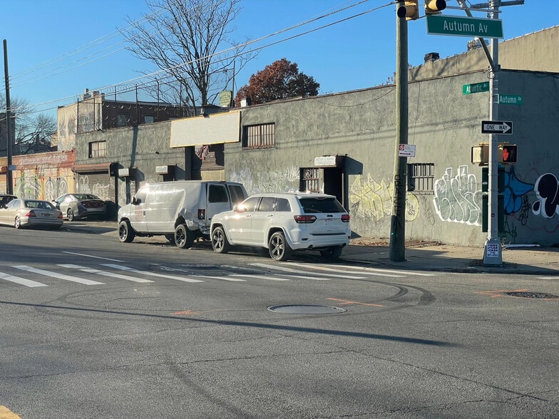 More Photos Of 3429 Atlantic Ave, Brooklyn Auto Repair For Sale