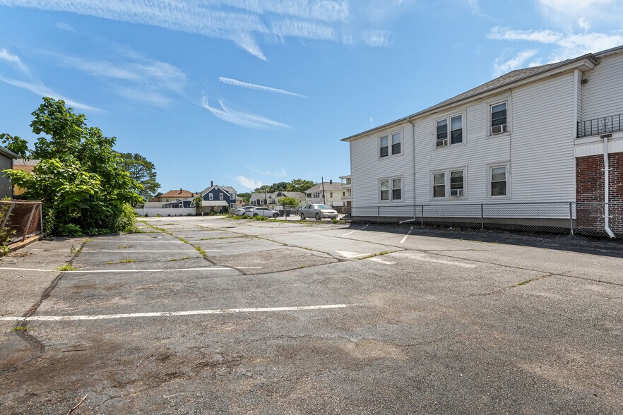 More Photos Of 1058 Charles St, North Providence Restaurant For Sale