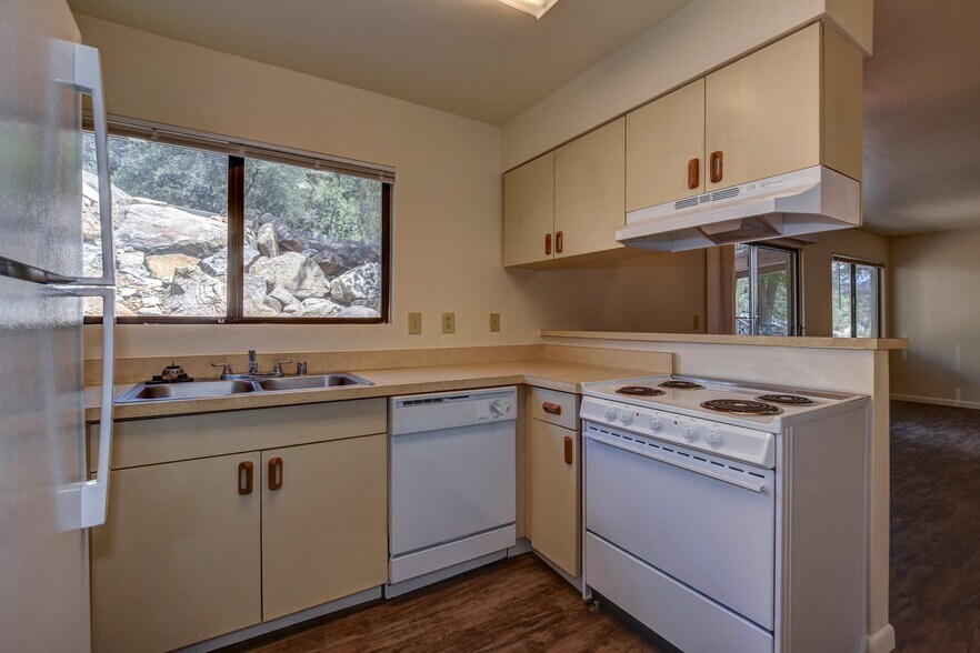 More Photos Of 799 Sanctuary Rd, Prescott Apartments For Sale