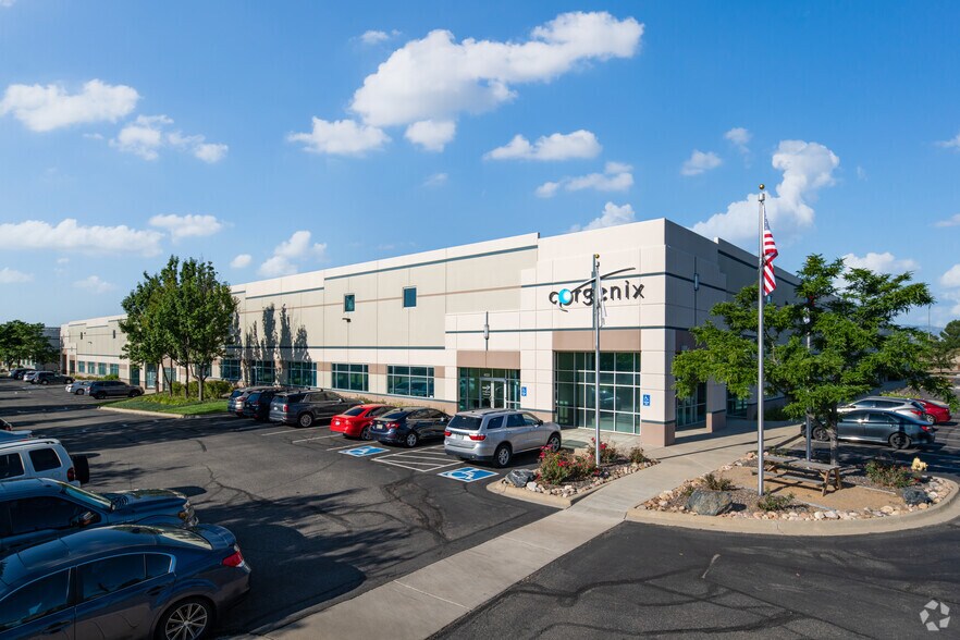 Primary Photo Of 11575 Main St, Broomfield Industrial For Lease