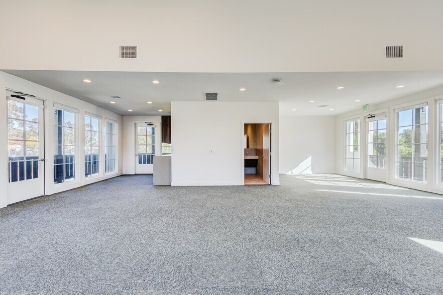 More Photos Of 27322 Calle Arroyo, San Juan Capistrano Office Residential For Lease