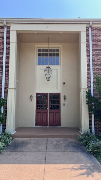 More Photos Of 6198 Butler Pike, Blue Bell Medical For Sale