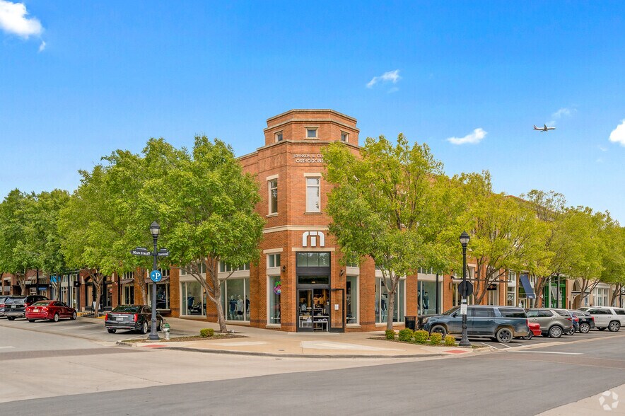 More Photos Of 1256 Main St, Southlake Unknown For Lease