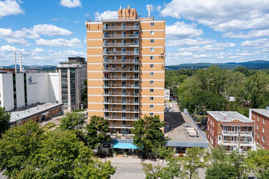 More Photos Of 125 Boul Benoît-XV, Québec Apartments For Lease