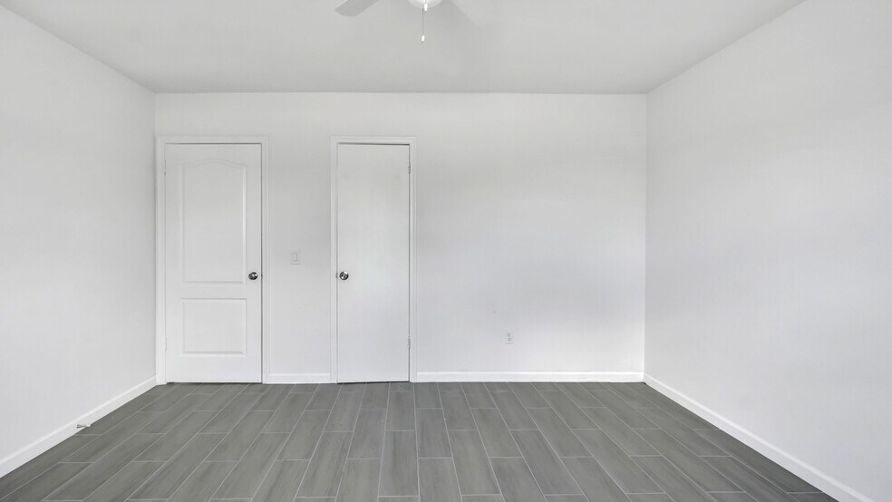 More Photos Of 3883 Park Ln, West Palm Beach Multifamily For Sale