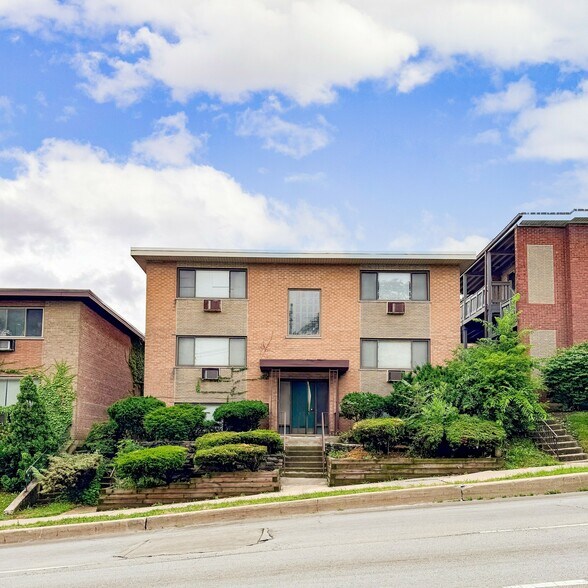Primary Photo Of 2019 W 111th St, Chicago Apartments For Sale