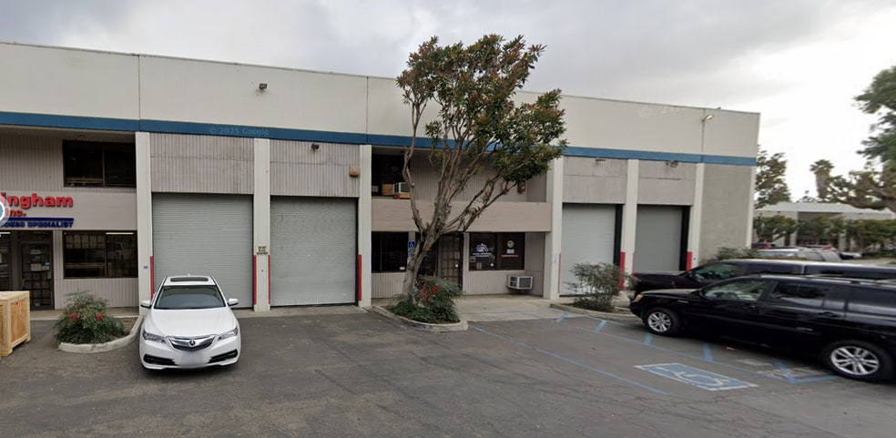 Primary Photo Of 11130-11150 Business Cir, Cerritos Warehouse For Lease
