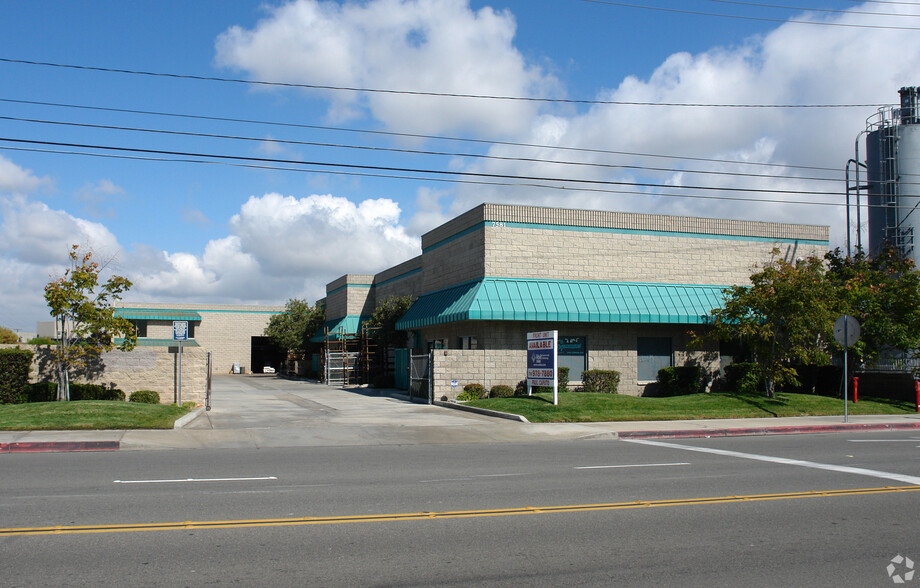 Primary Photo Of 7581 Hazard Ave, Westminster Warehouse For Lease