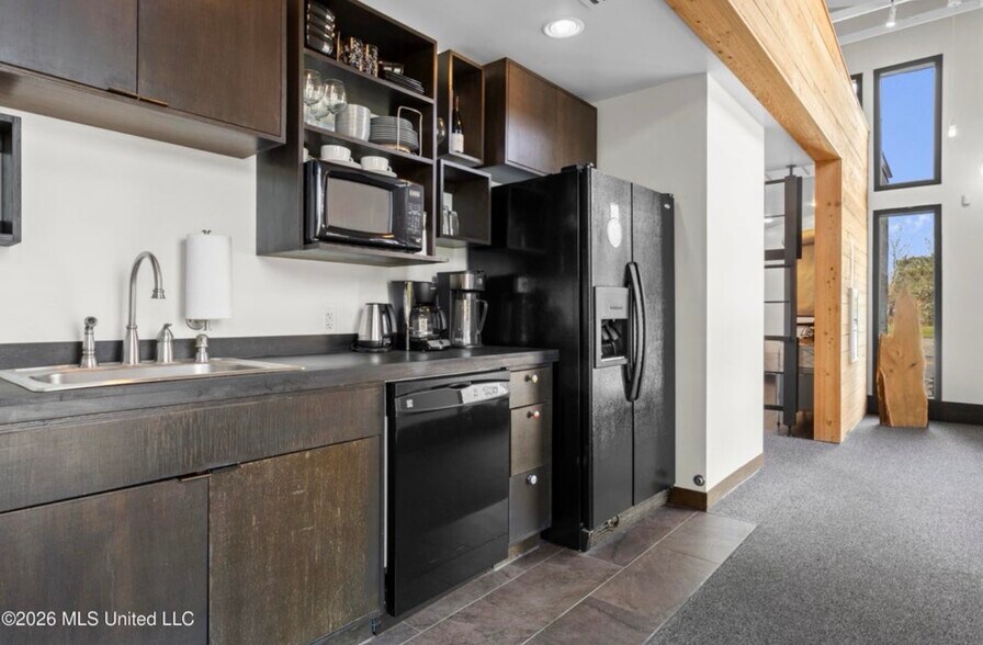 More Photos Of 443 Main St, Bay St Louis Office Residential For Sale