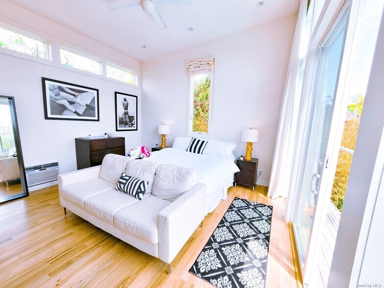 More Photos Of 22 Atlantic Walk, Fire Island Pines Hotel For Sale