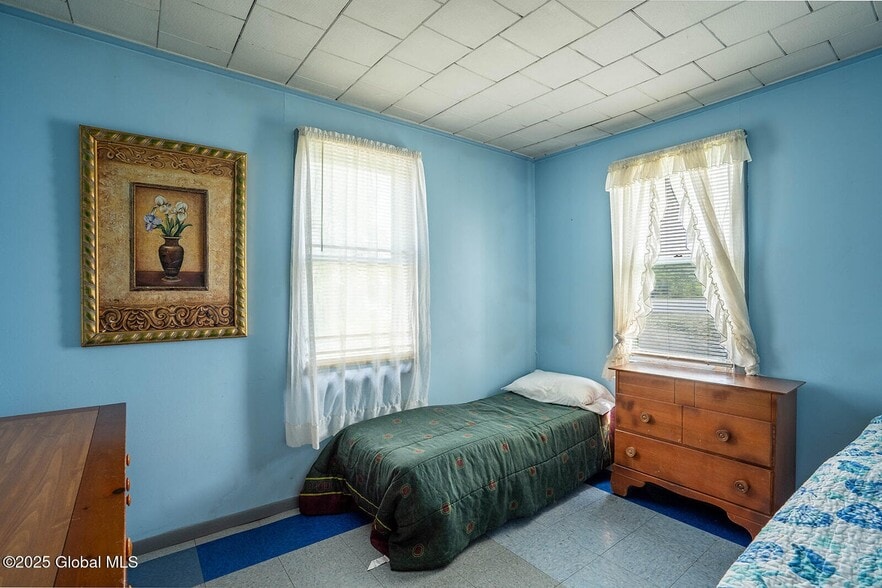 More Photos Of 4140 County Route 48, Argyle Specialty For Sale