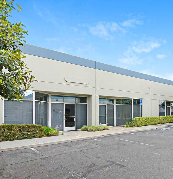 More Photos Of 1265 N Manassero St, Anaheim Warehouse For Sale