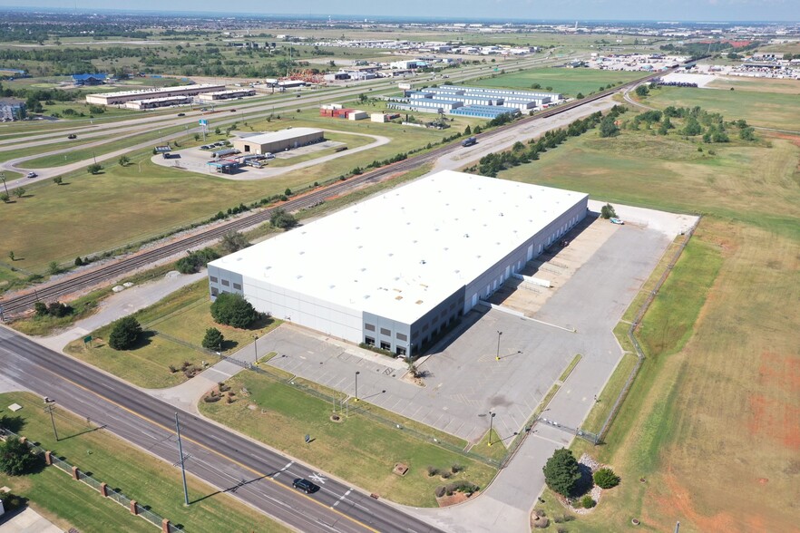 Primary Photo Of 7201 S Sunnylane Rd, Oklahoma City Distribution For Lease