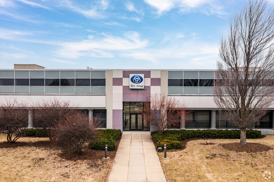 820 Frontenac Rd, Naperville, IL 60563 Industrial For Lease