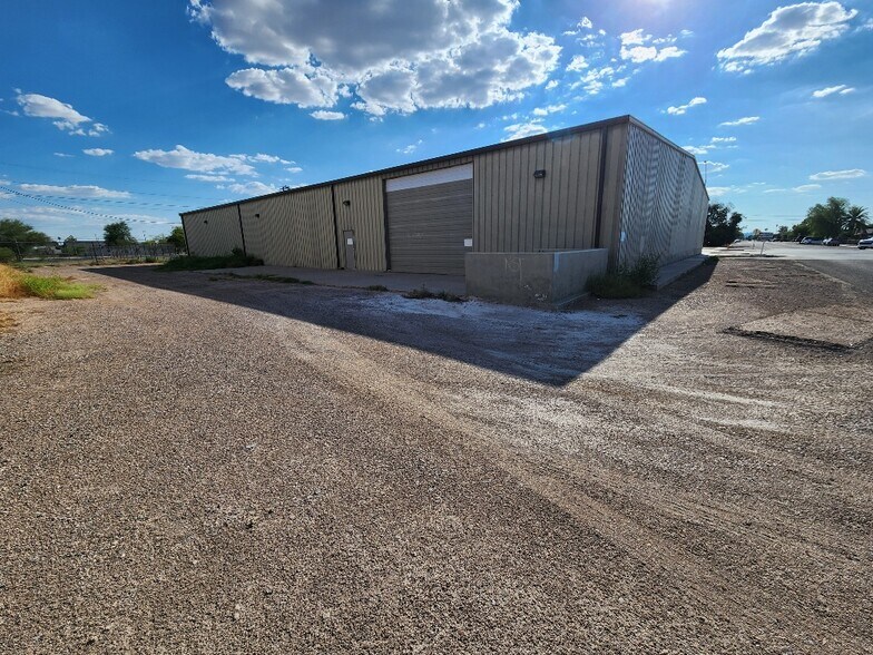 More Photos Of 425 S Main St, Coolidge Manufacturing For Lease