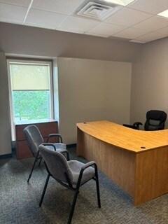 More Photos Of 15301 W 87th Street Pky, Lenexa Medical For Lease