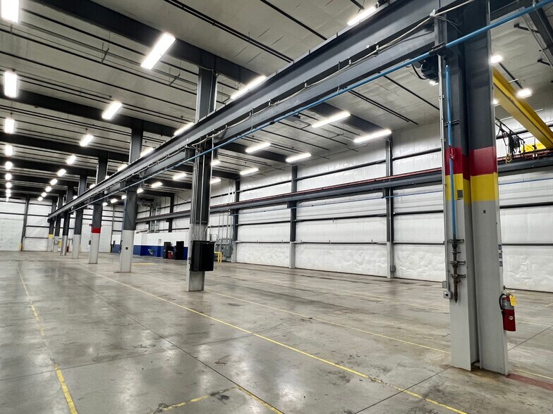 More Photos Of 2803 S Stoughton Rd, Madison Warehouse For Lease