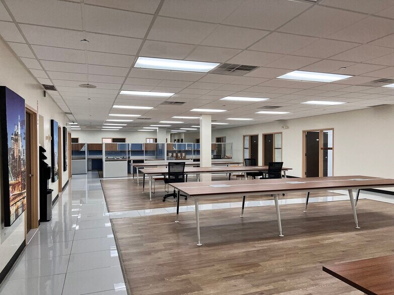 More Photos Of 27 Bleeker St, Millburn Office For Lease