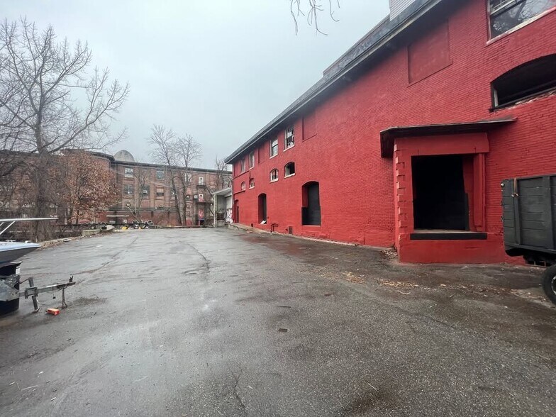 More Photos Of 99 Hartford Ave, Providence Warehouse For Sale