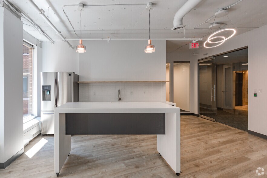 Photo of 10th Floor Ste 30