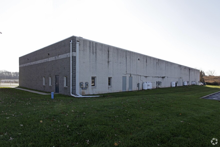 More Photos Of 1979 Stout Dr, Warminster Warehouse For Sale