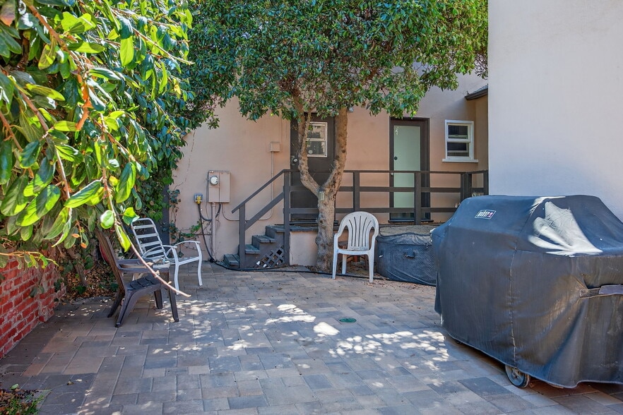 More Photos Of 3025 Ocean Dr, Oxnard Apartments For Sale