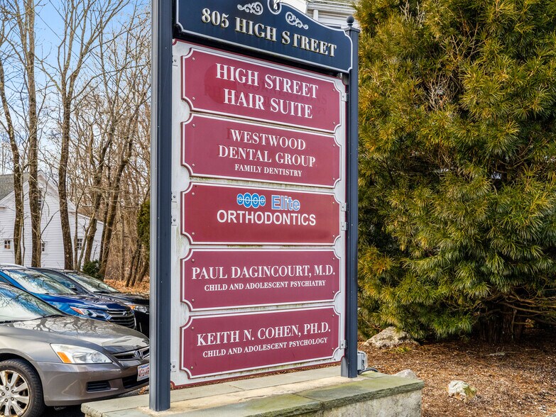 More Photos Of 805 High St, Westwood Medical For Lease