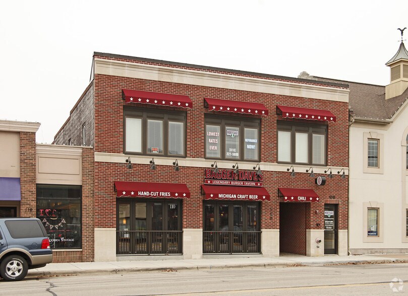 More Photos Of 108-110 E Grand River Ave, Brighton Storefront Retail Office For Sale