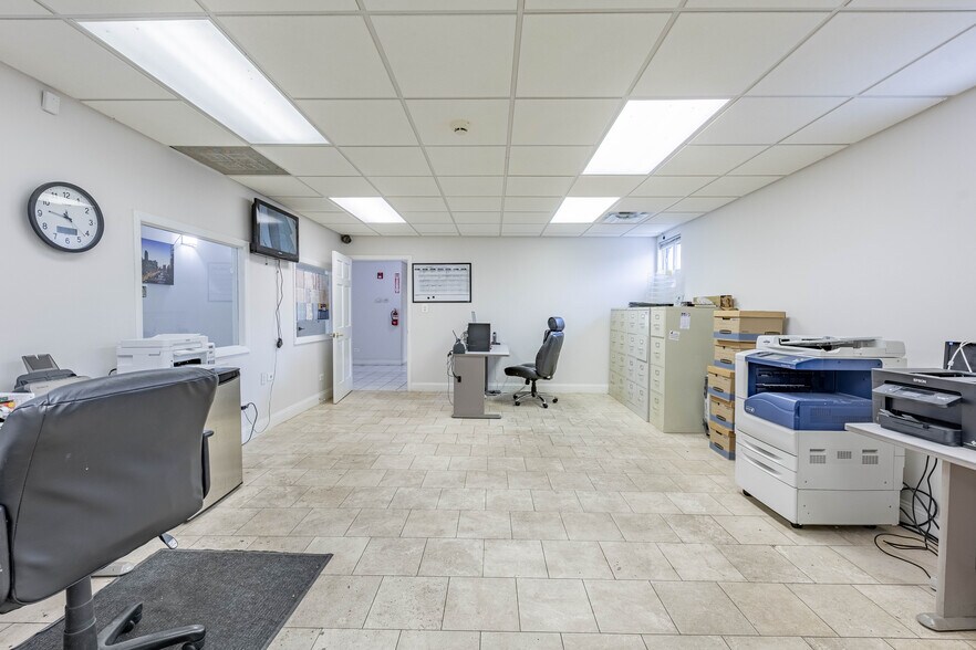 More Photos Of 13039 S Division St, Blue Island Manufacturing For Sale