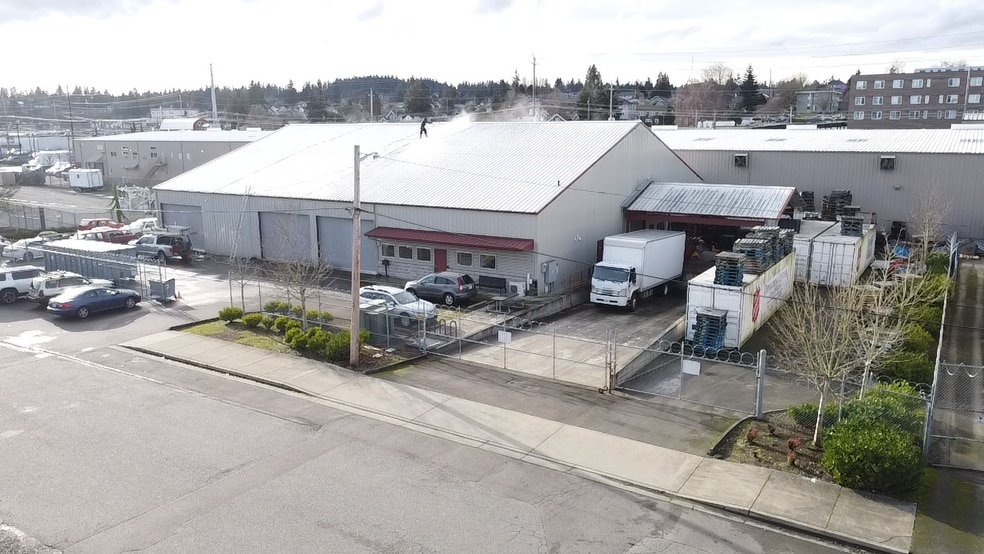 Primary Photo Of 3324 Paine Ave, Everett Warehouse For Lease