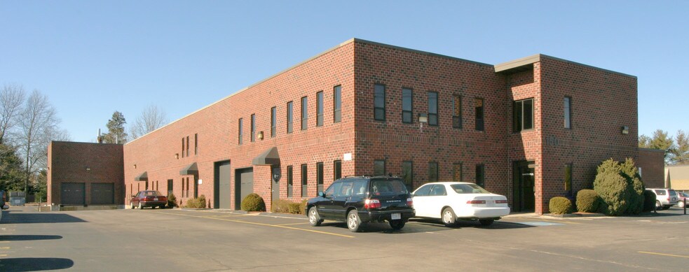More Photos Of 150 Kerry Pl, Norwood Office For Sale