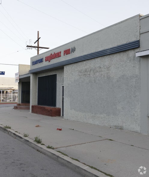 More Photos Of 10653-10657 Burbank Blvd, North Hollywood Office For Sale