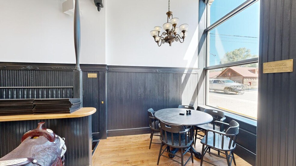 More Photos Of 300 W Third St, Lake City Restaurant For Sale