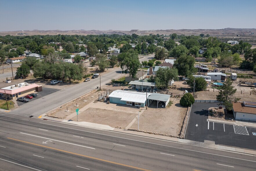 More Photos Of 15 W Main St, Green River Freestanding For Sale