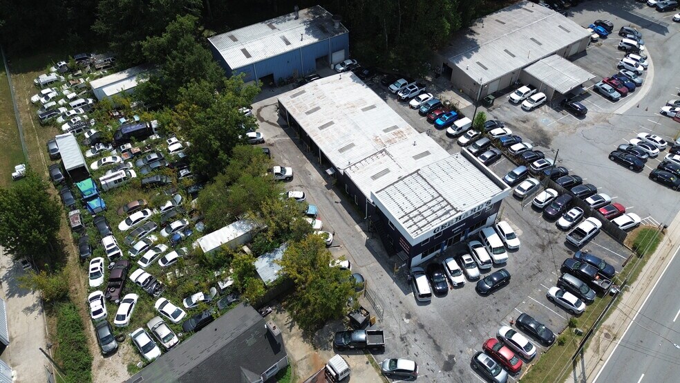 More Photos Of 3807 Lawrenceville Hwy, Tucker Auto Repair For Sale
