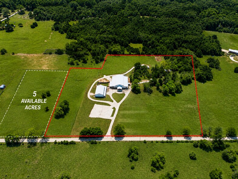 More Photos Of 1235 Kelley Woods Ln, Franklin Specialty For Sale