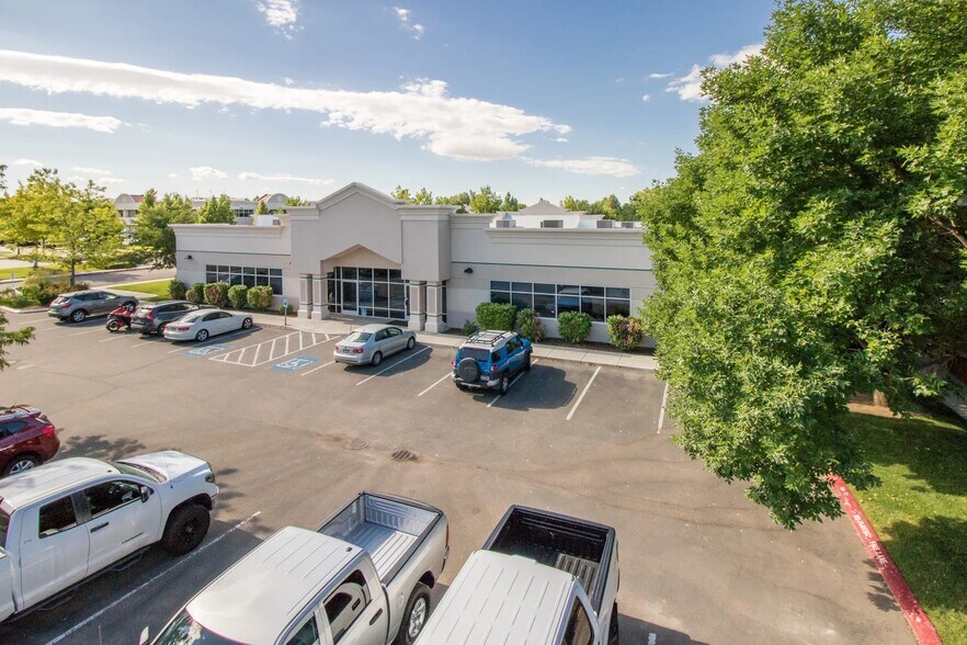 More Photos Of 1387-1471 S Eagle Flight Way, Boise Office For Lease