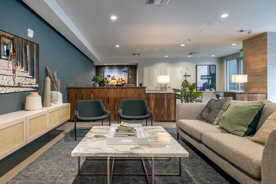 More Photos Of 1111 Wilshire Blvd, Los Angeles Apartments For Lease