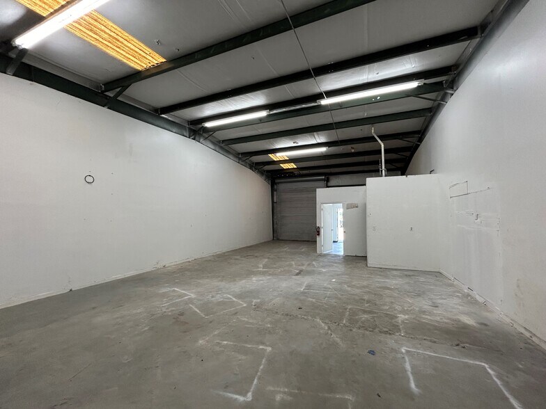 More Photos Of 5919 SE 68th St, Ocala Unknown For Lease