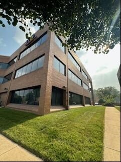 More Photos Of 2745 Hartland Rd, Falls Church Office For Sale