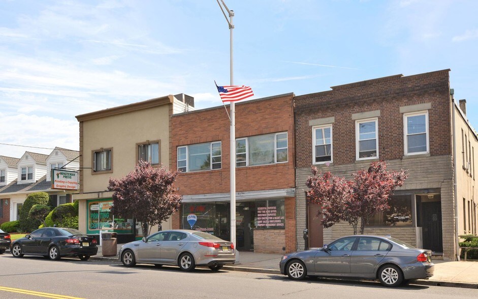 More Photos Of 1249 Paterson Plank Rd, Secaucus Office Residential For Lease
