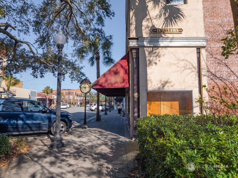 More Photos Of 1418 Newcastle St, Brunswick Storefront For Lease