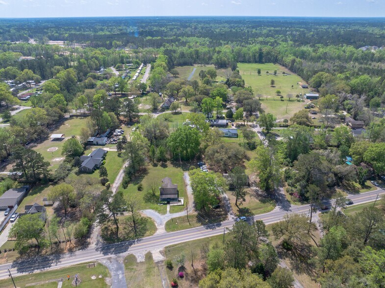 More Photos Of 1701 Central Ave, Summerville Freestanding For Sale