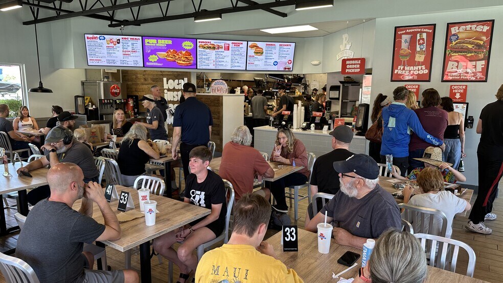 More Photos Of 612 SE 3rd St, Bend Fast Food For Sale
