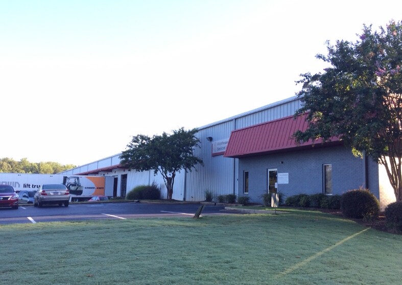 More Photos Of 6410 Augusta Rd, Greenville Distribution For Lease