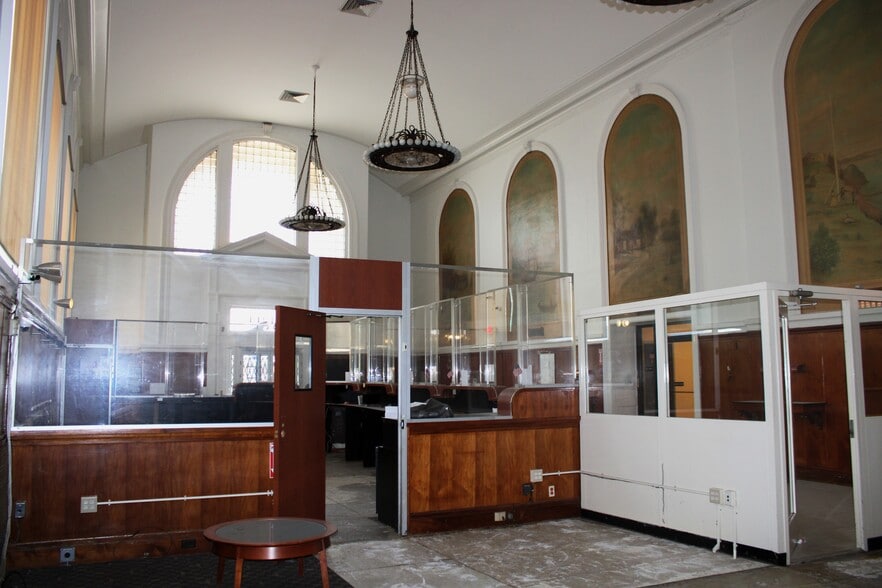 More Photos Of 1214 Castleton Ave, Staten Island Bank For Lease