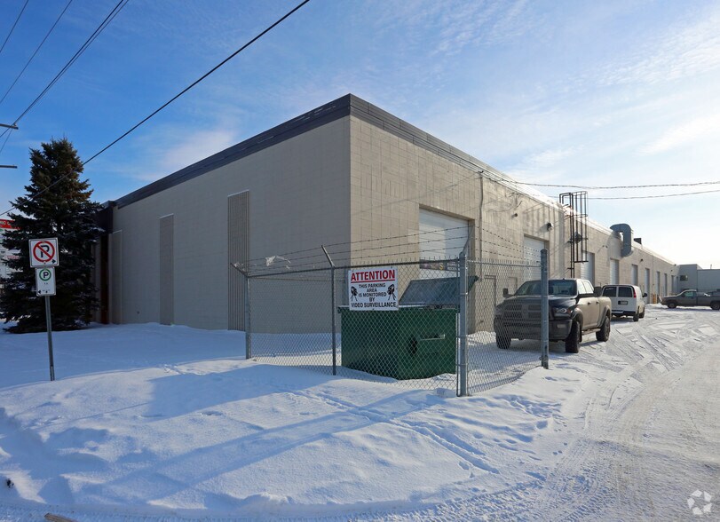 More Photos Of 15355-15393 117th Ave NW, Edmonton Manufacturing For Sale