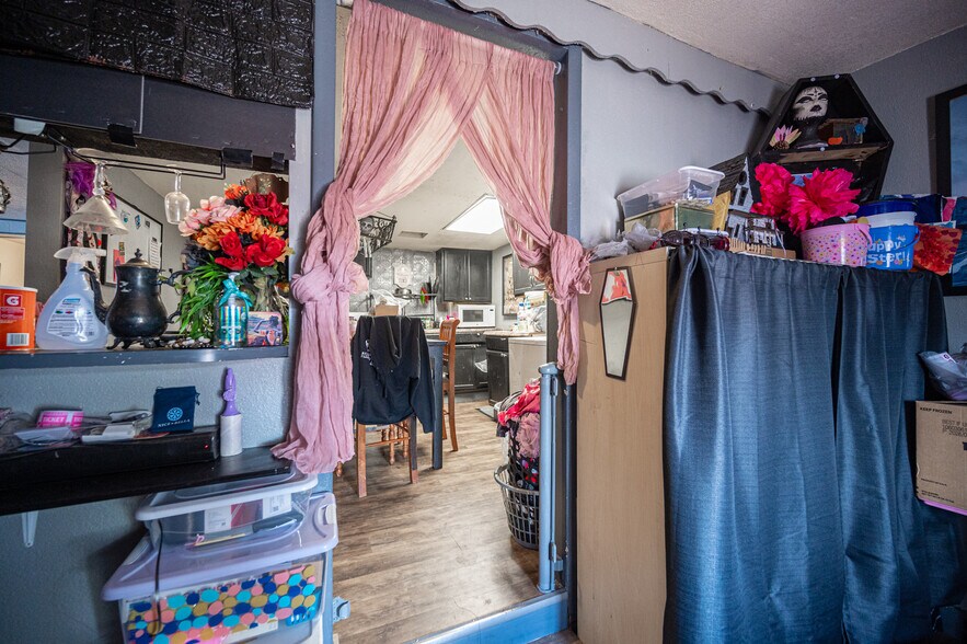 More Photos Of 5900 Cassedy Ln, Las Vegas Apartments For Sale