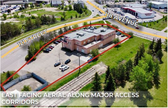 More Photos Of 11812-11820 121 St NW, Edmonton Office For Sale